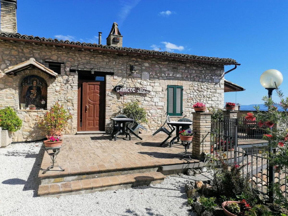 Camere Da Anna Maria Ассизи Экстерьер фото