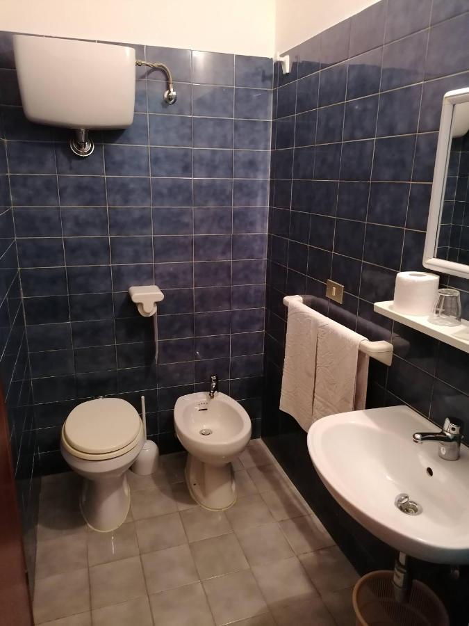 Camere Da Anna Maria Ассизи Экстерьер фото